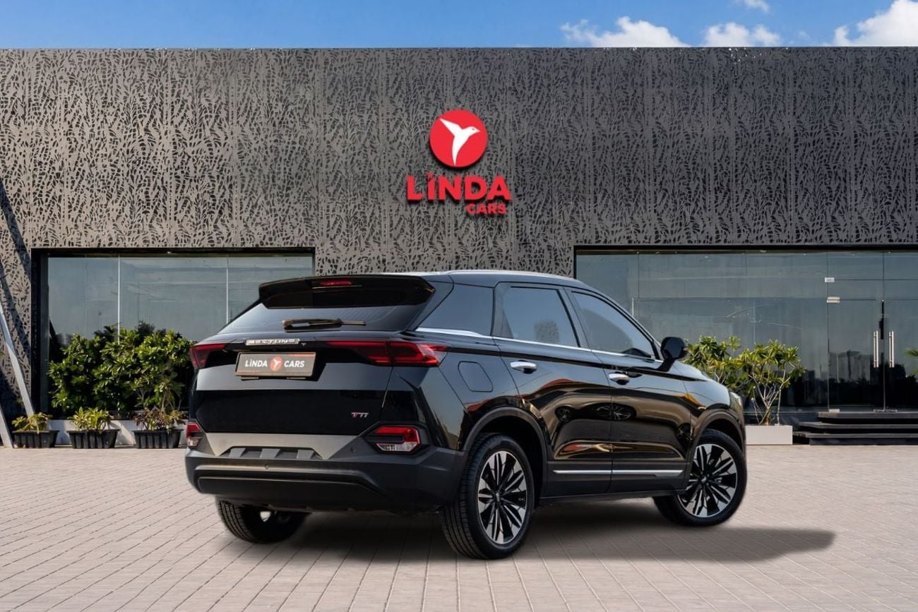 Bestune T77 Bestune T77 Luxury 2024 2024 GCC | Agency Warranty | Service Contract for 858.00 AED monthly