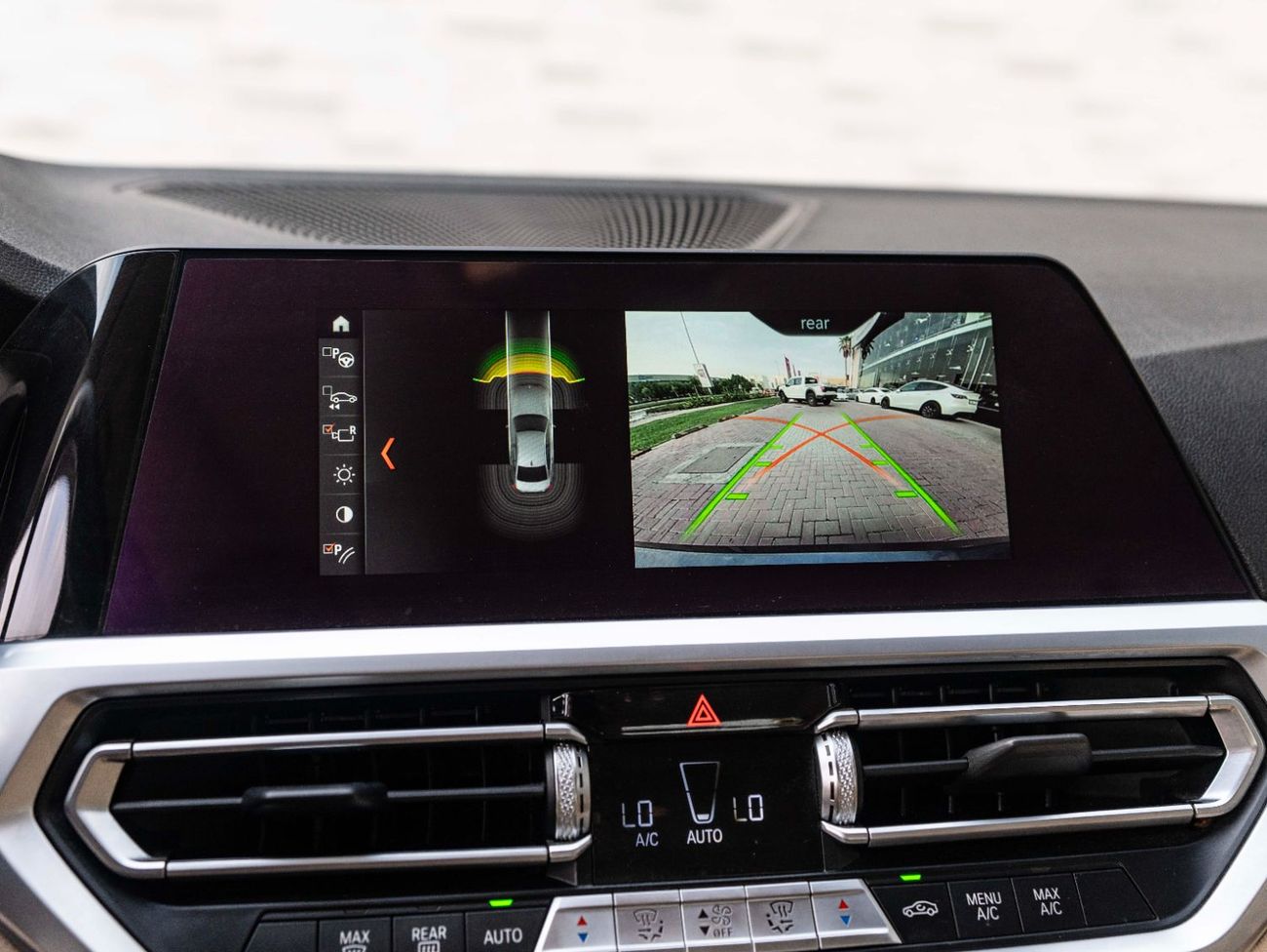 BMW 320i Executive 2.0L