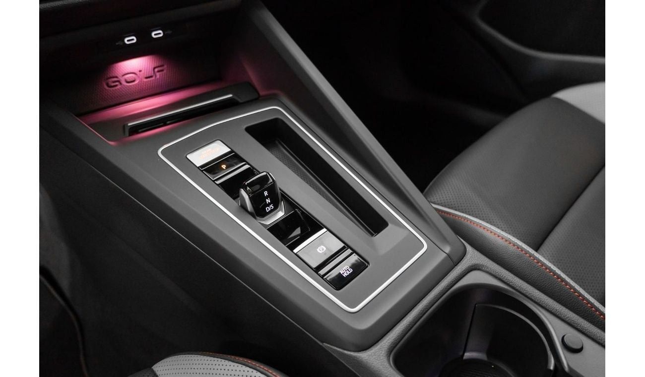 فولكس واجن جولف GTI Sport 2.0T