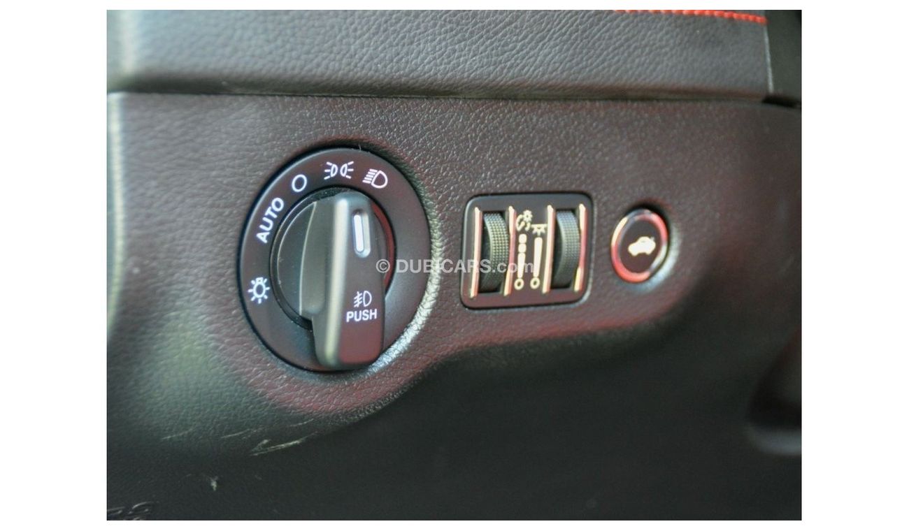 Dodge Charger R/T The Charger RT is powered by a 5.7-liter HEMI V8 engine that produces 370 horsepower and 535 Nm