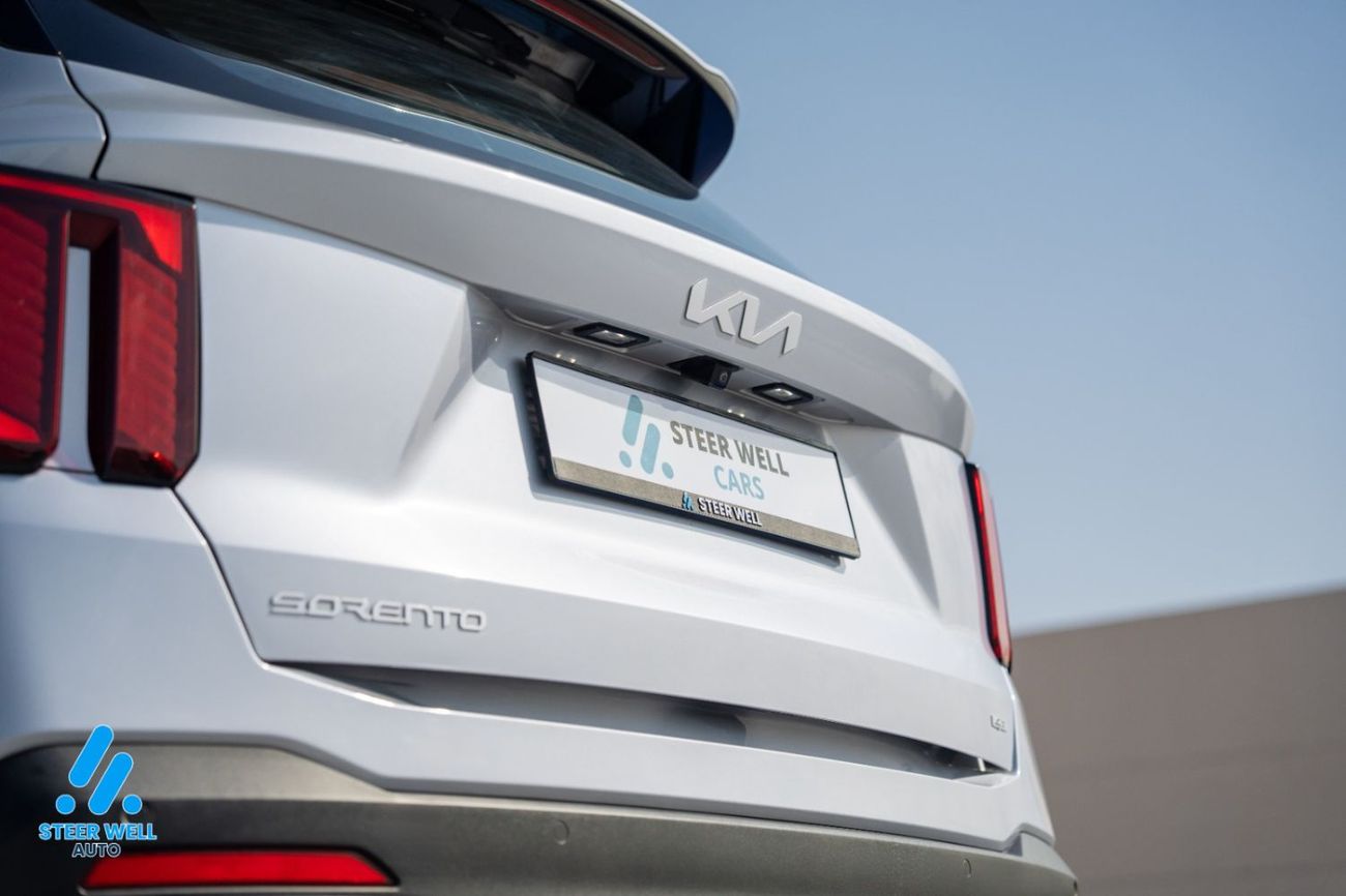 Kia Sorento Std 2.5L AWD 2025 | 7-Seater SUV | 2.5L Gasoline | 4WD | 12.3” Dual Panoramic Display | LED & Xenon
