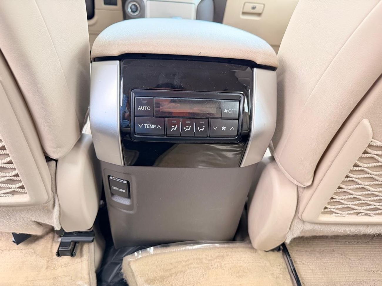 Toyota Prado VXR 4.0L 4WD