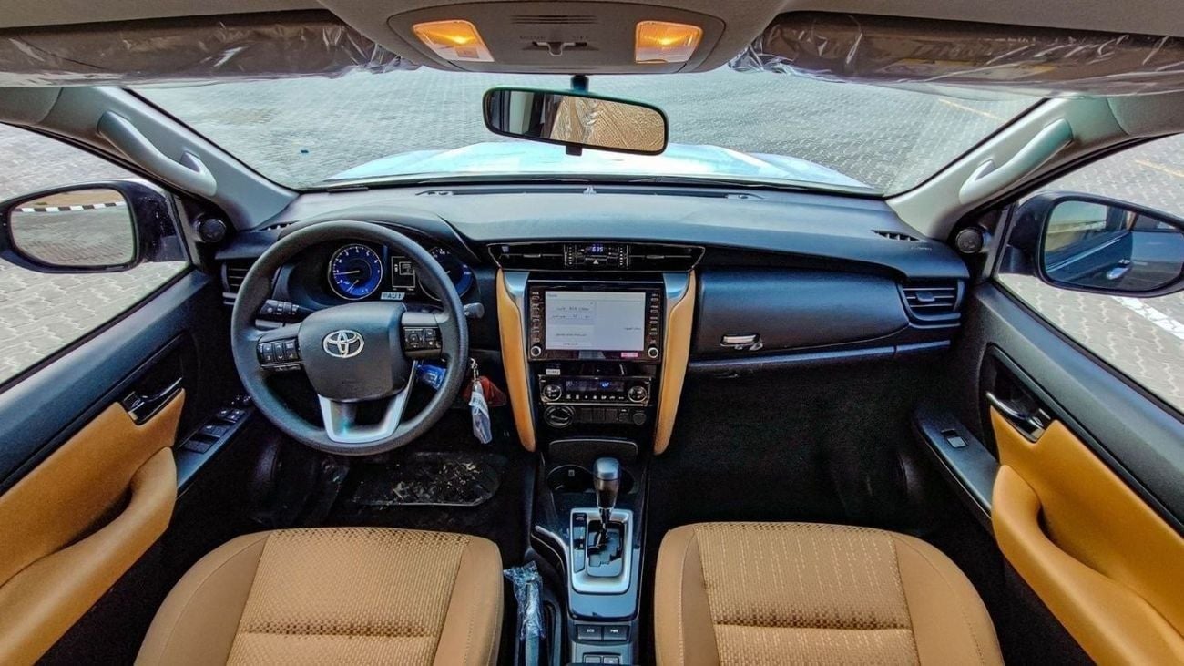 Toyota Fortuner EXR FORTUNER SR5 2.7L V4 PETROL mid options