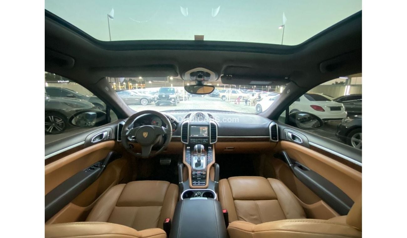 Porsche Cayenne GTS