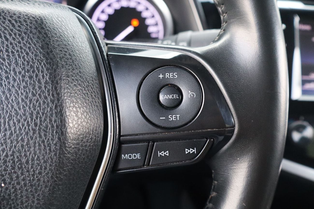 Toyota Camry SPORT