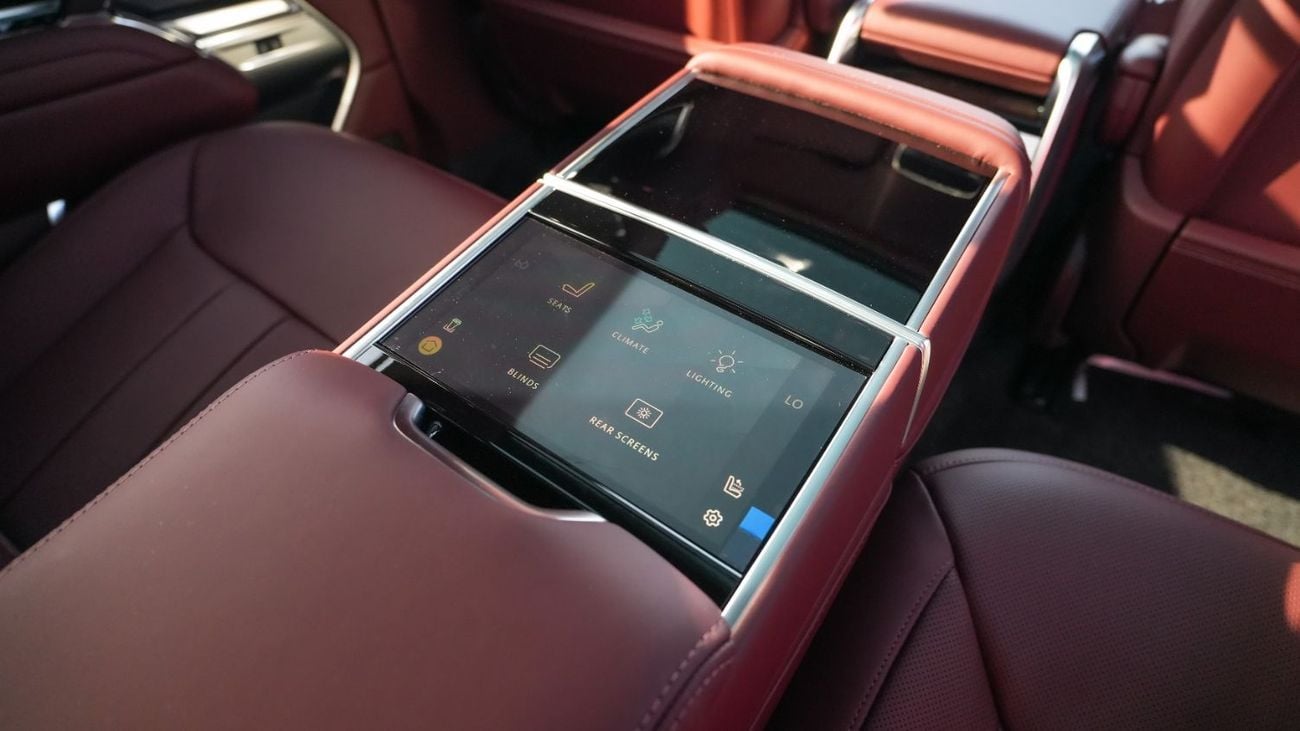 لاند روفر رينج روفر Autobiography P400 3.0L Carpathian Grey 2026 MY Export Only