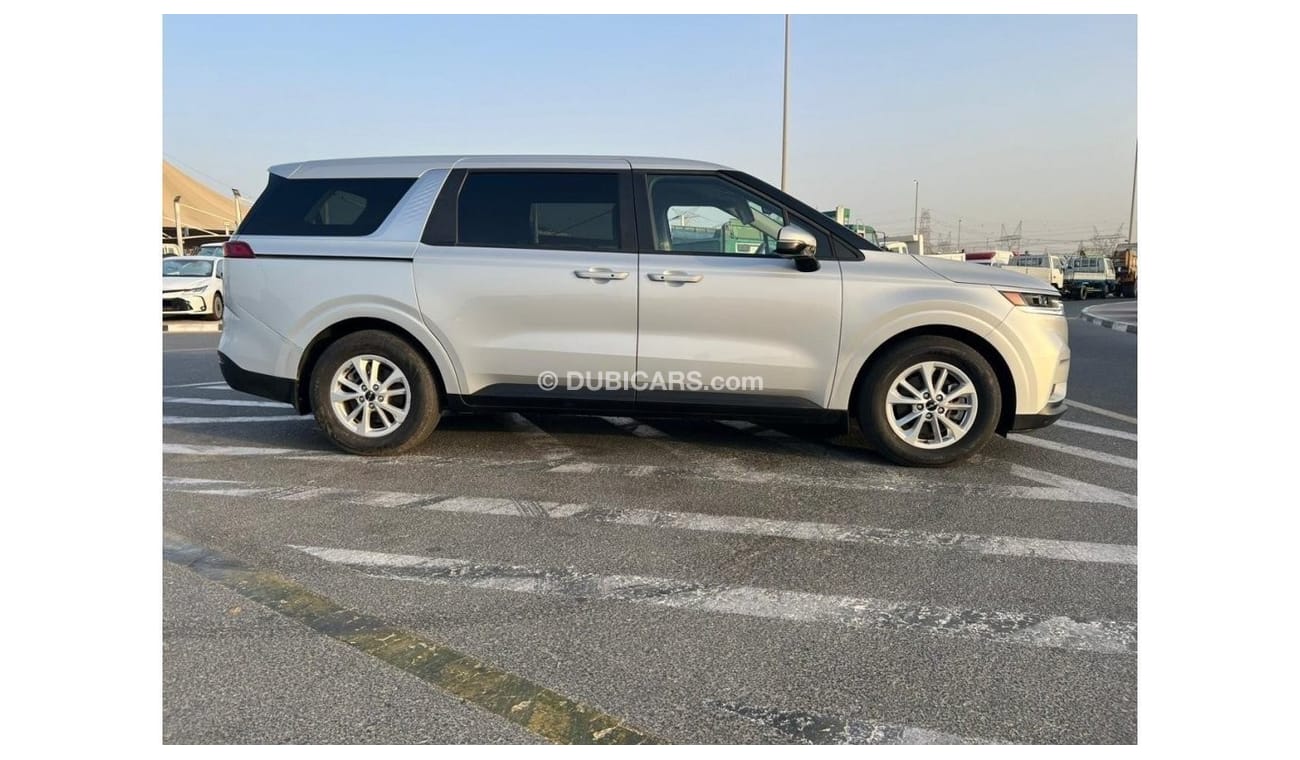 Kia Carnival 2022 Kia Carnival LX.S Family Van 3.5L V6 MidOption+ 7 seater