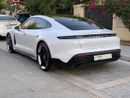 Porsche Taycan 4S