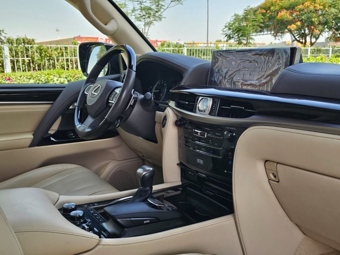 Lexus LX 570 Sport Platinum 5.7L