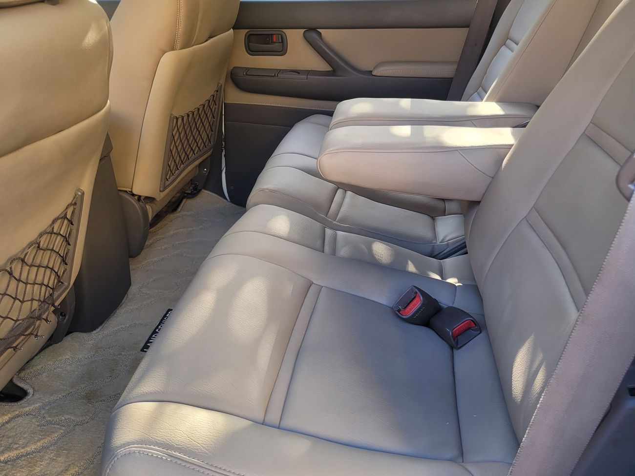 Toyota Land Cruiser vxr full option 1997 call 0507654455