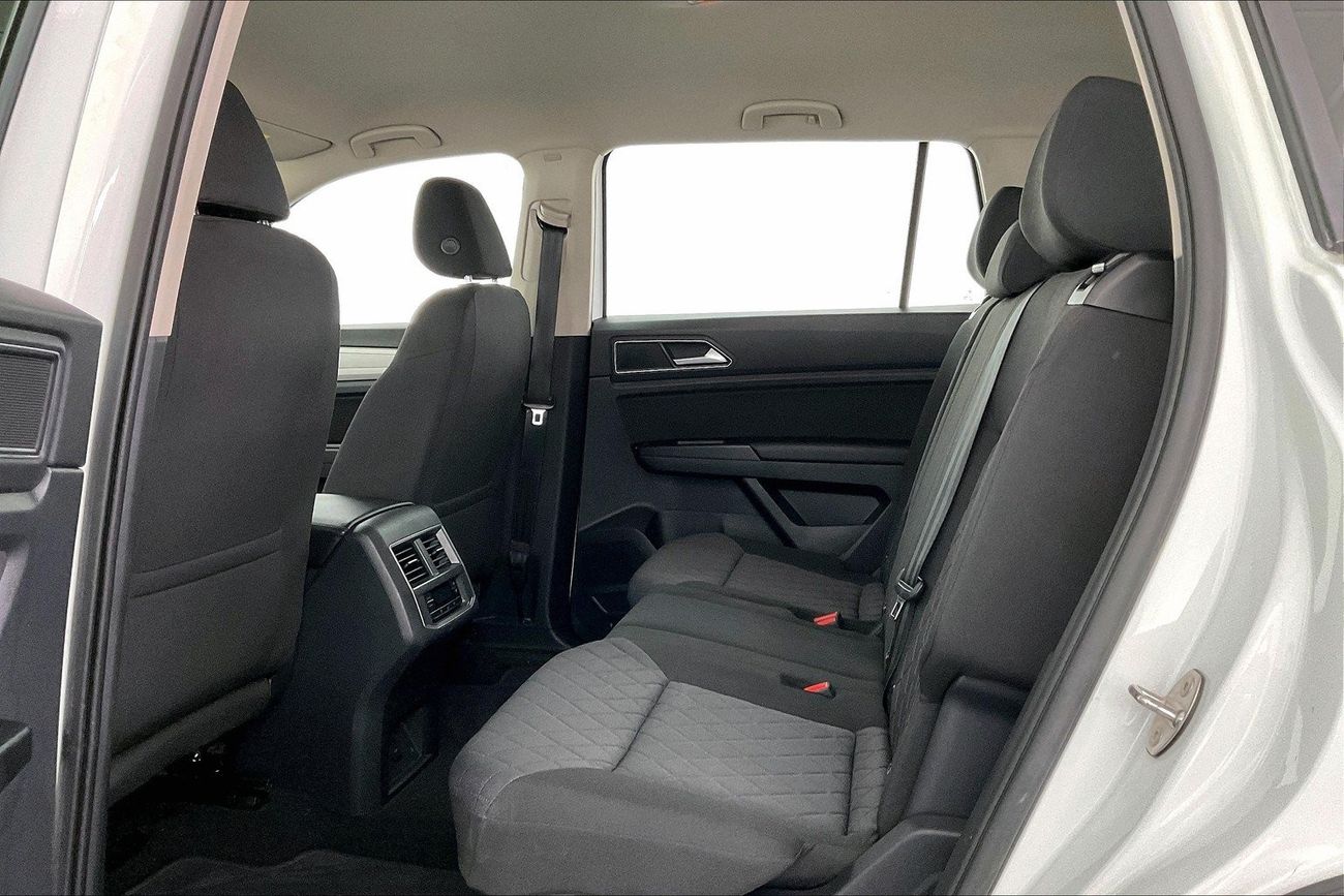 Lexus UX200 Premier | 1 year free warranty | 0 Down Payment