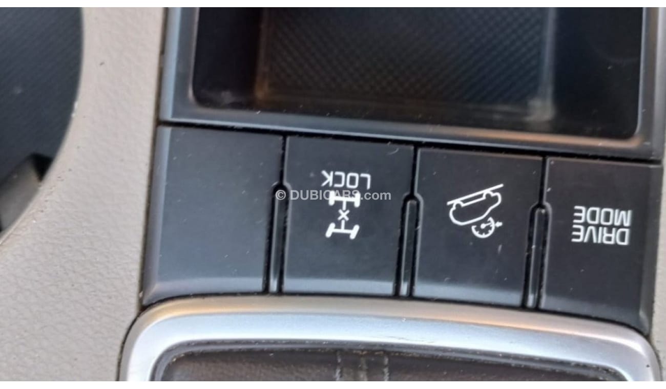 كيا سبورتيج EX اعلى