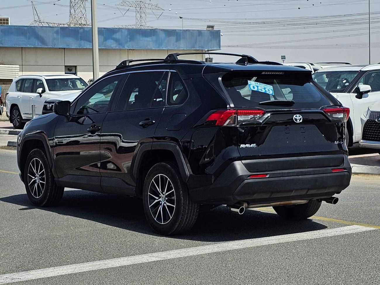 Used Toyota RAV4 LE // 889 AED Monthly // V4 // RIMS // LEAHER // LOT ...