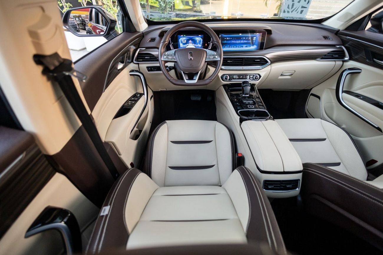 Bestune T77 Bestune T77 Luxury 2024 2024 GCC | Agency Warranty | Service Contract for 858.00 AED monthly