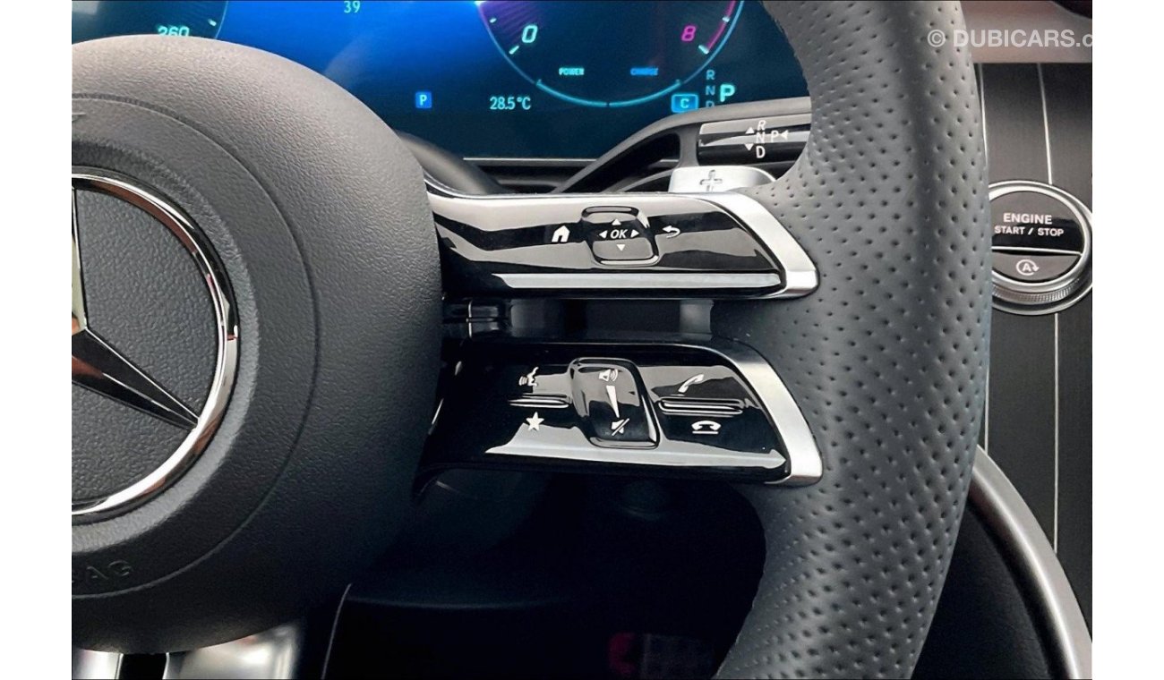 مرسيدس بنز C 200 Premium + (AMG Line) | سنة ضمان مجانية | خالية من أضرار الفيضانات