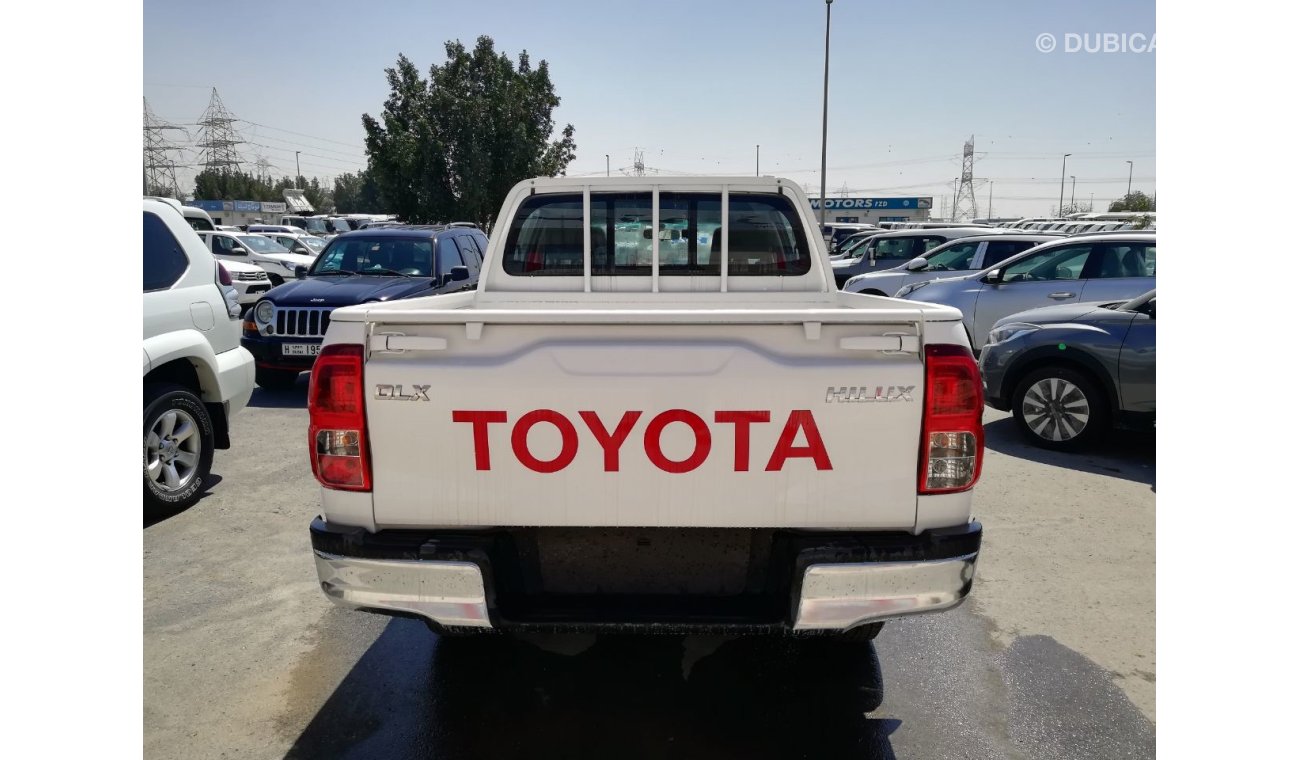 Toyota Hilux 4X4 Basic Option DLX 2018