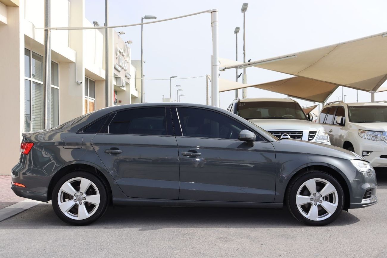أودي A3 30 TFSI
