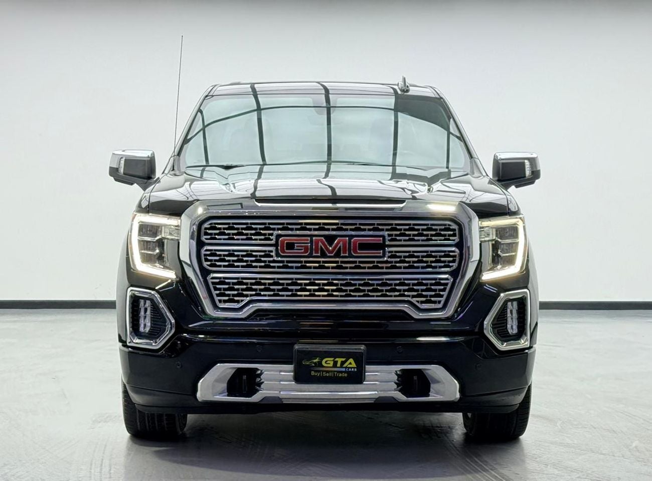 GMC Sierra 2020 GMC Sierra Denali, 1 Year Unlimited Km Warranty, Full GMC Service History, GCC