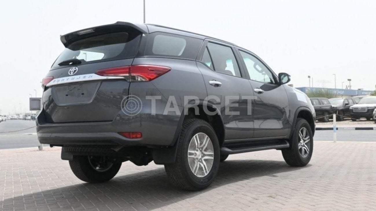 تويوتا فورتونر EXR Toyota Fortuner 2.4L Diesel AT 4X4 2024