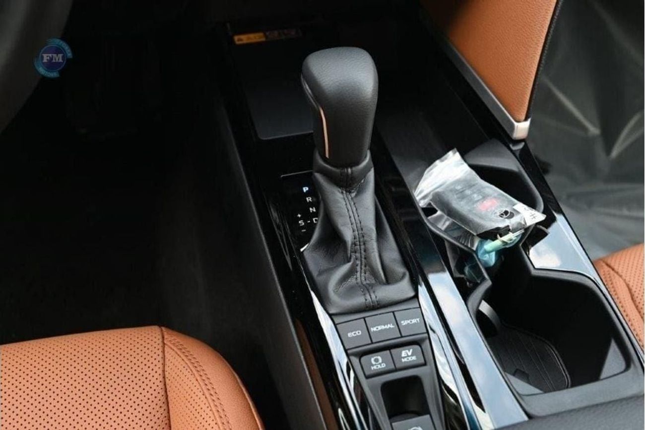 Toyota Camry Hybrid Lumiere 2.5L Petrol 5 Seater Automatic