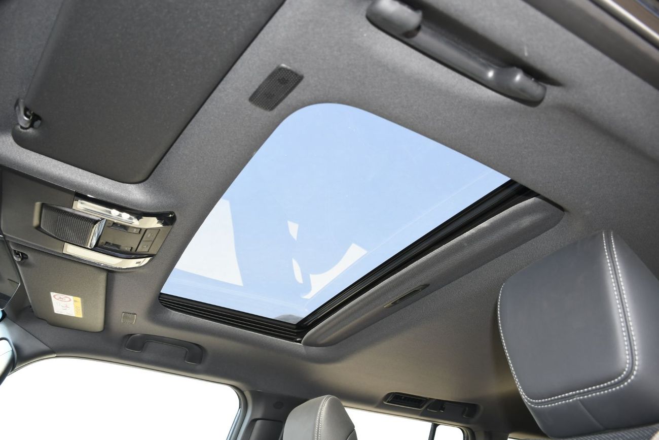 تويوتا برادو 2.4L Turbo Adventure  2 with remote start engine  (Ready Stock)