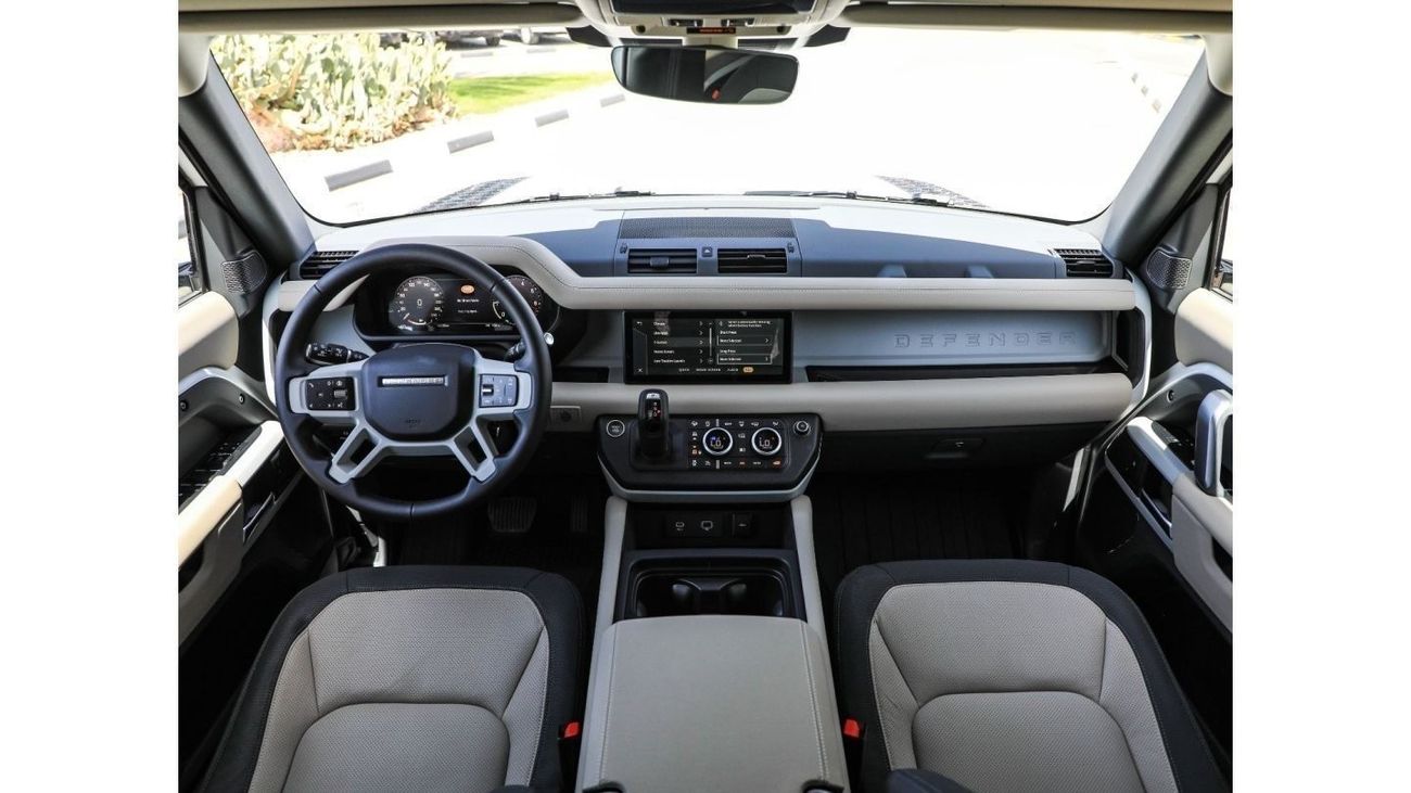Land Rover Defender X-DYNAMIC 110 P400 SE AWD. Local Registration + 10%