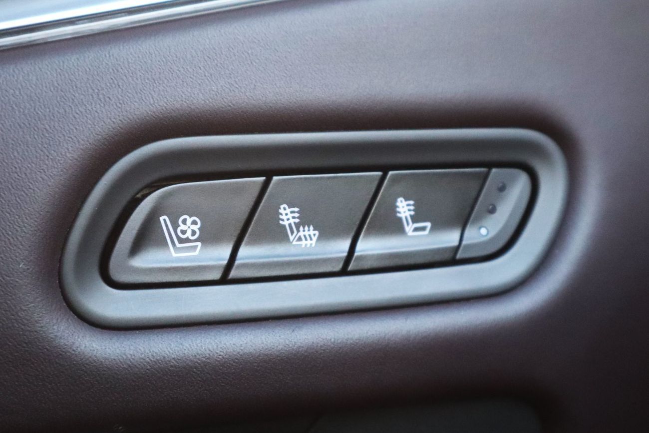 Cadillac Escalade Escalade-V 6.2L