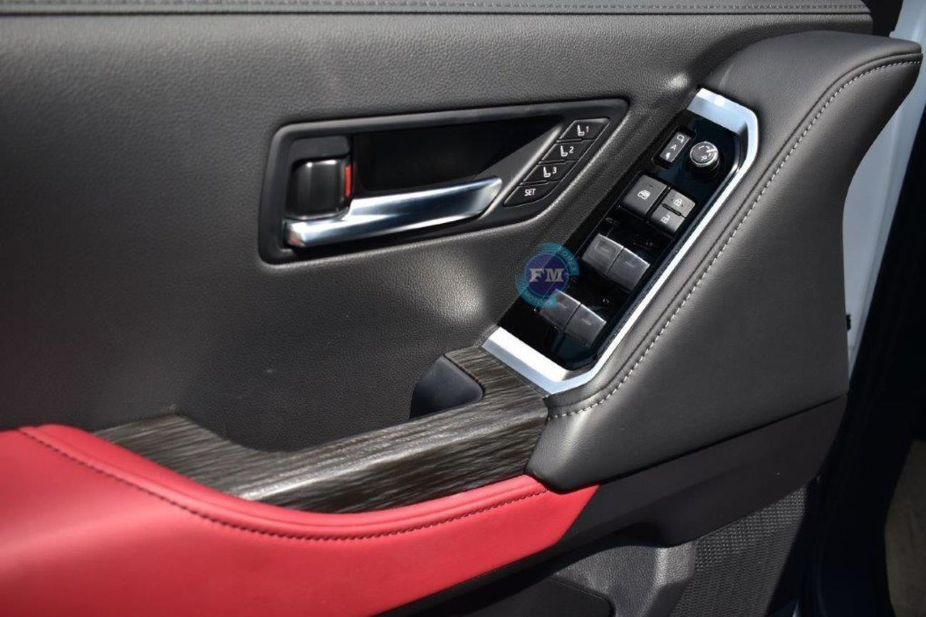 تويوتا لاند كروزر 300 GR Sport V6 3.3L Diesel Automatic