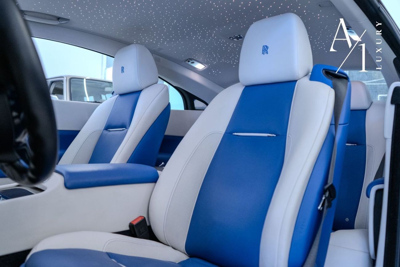 Rolls-Royce Wraith 2017 Rolls Royce Wraith Black Badge, Service History, Carbon Fiber Package, Low Kms, GCC