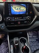 Toyota Highlander 2022 XLE LIMITED FULL OPTION 3.5 AWD USA SPEC