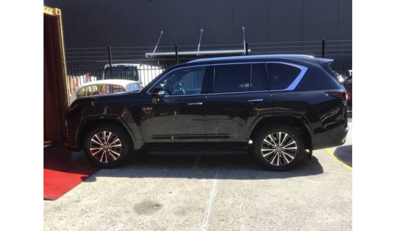 Lexus LX600 RIGHT HAND DRIVE