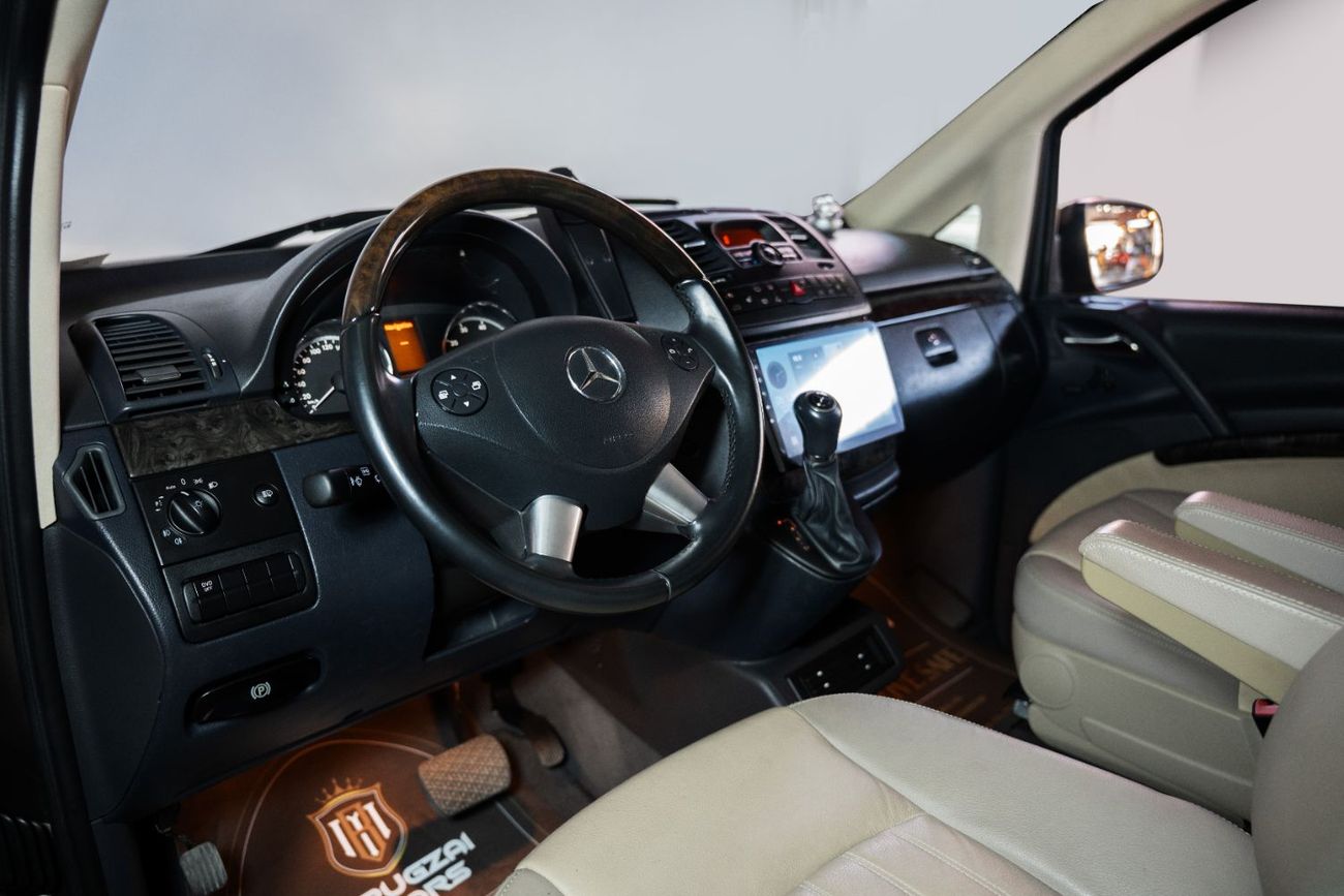 مرسيدس بنز فيانو Wheelchair Accessible Premium Van – 2×3 Seating