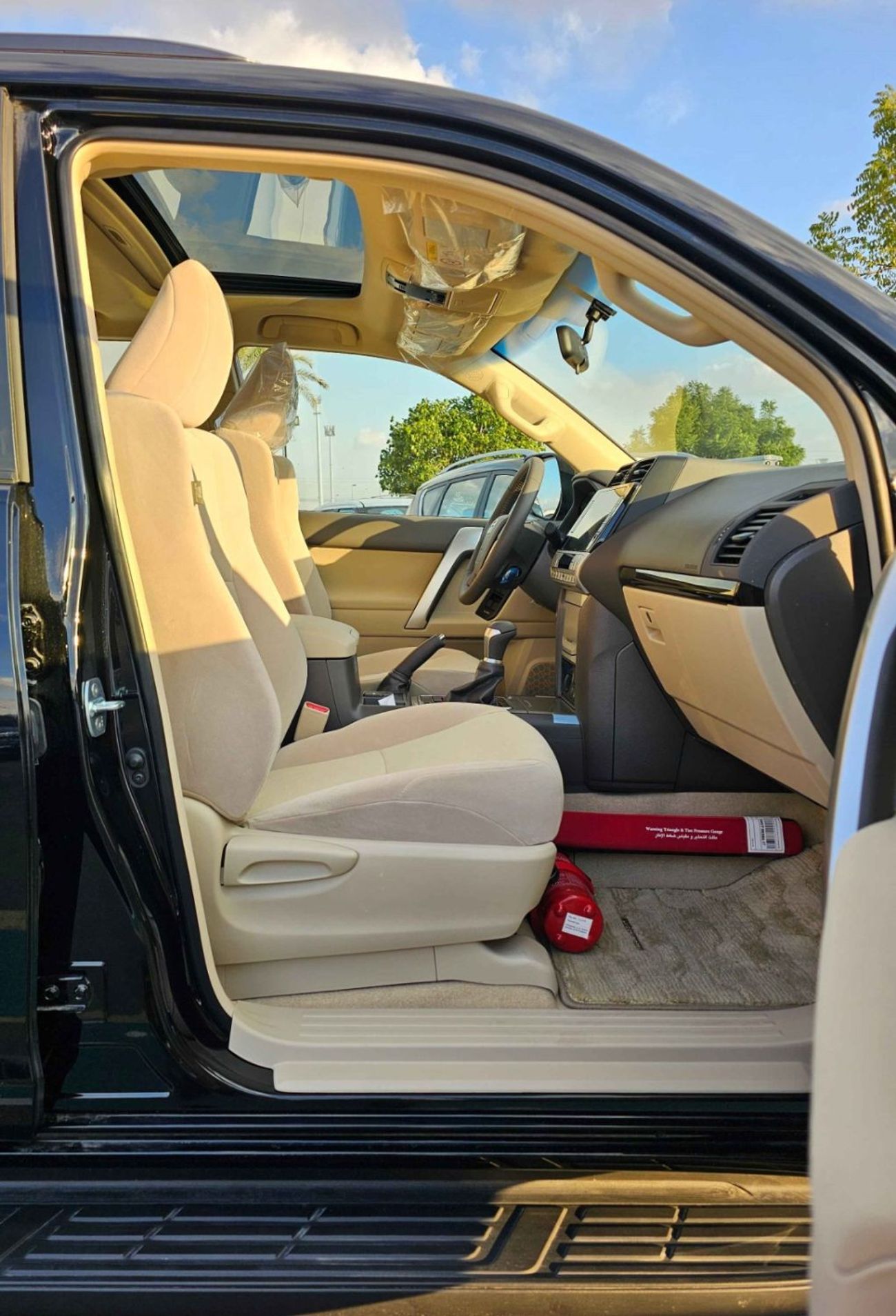 Toyota Prado GXR / 4.0L PETROL / SUNROOF / COOL BOX / DVD+CAMERA / AUTO AC / (CODE # PSR40GXRU)
