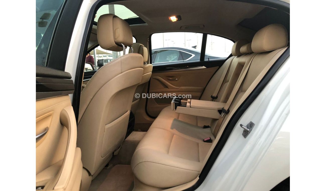 BMW 523i Exclusive BMW 523_Gcc_2012_Excellent_Condition _Full option