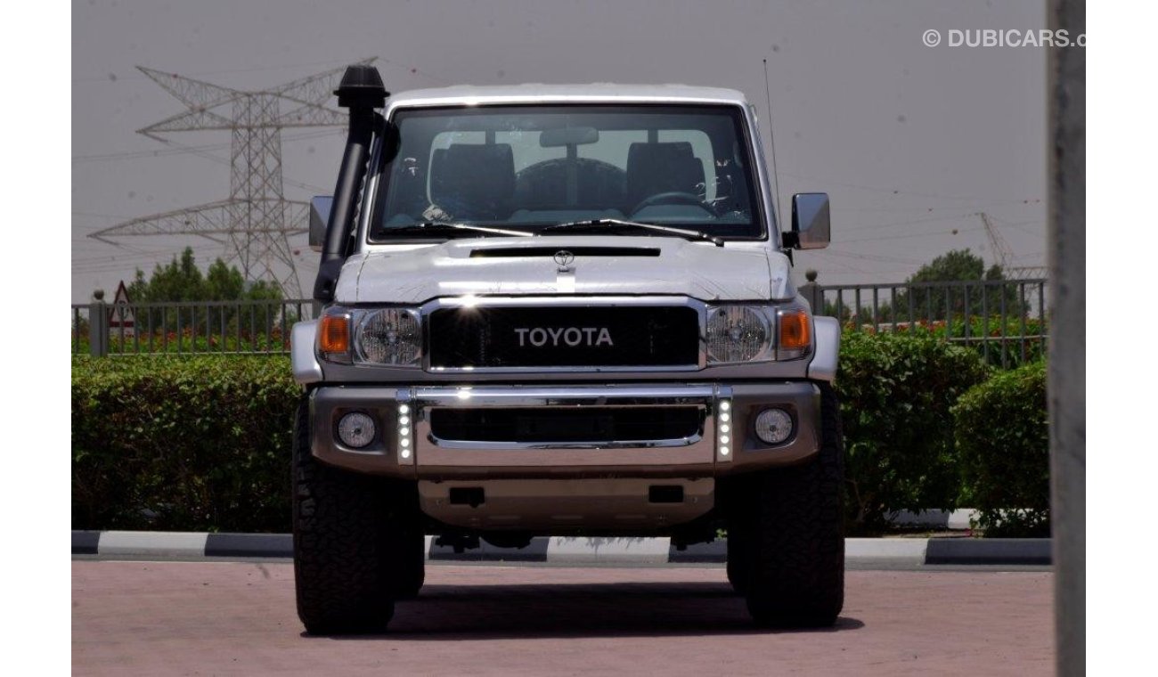 Toyota Land Cruiser Pick Up Double Cab LX V8 4.5L Diesel Xtreme Edition