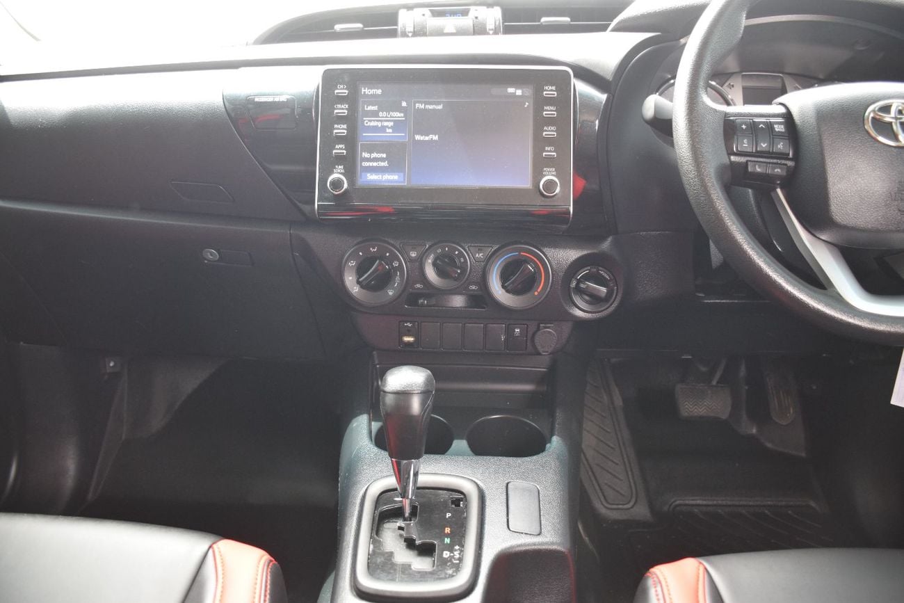 Toyota Hilux 2.4L Diesel Right hand drive (export only)