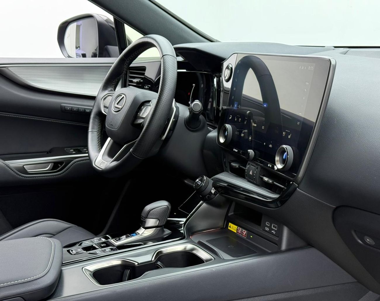 Lexus NX 450h 2024 Lexus NX 450h+, Warranty, Very Low Km, Fully Loaded, Excellent Condition, European