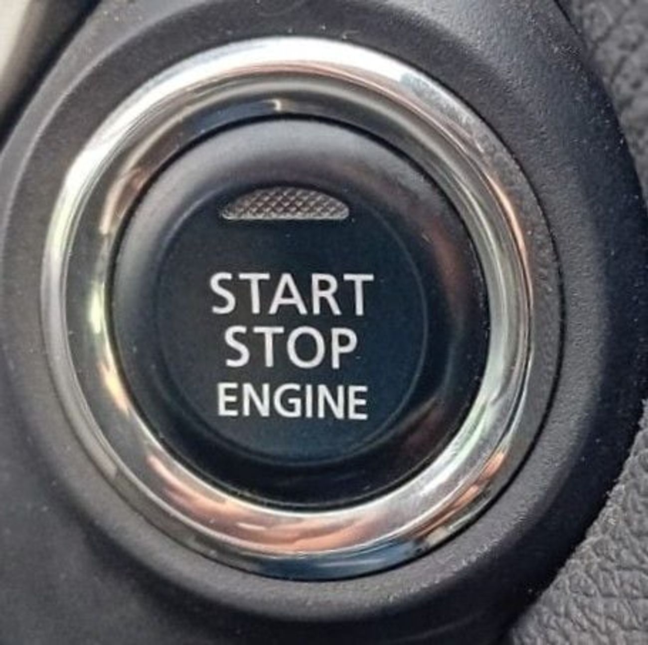 Mitsubishi Eclipse Cross GLS Highline 1.5L FWD 2019 MITSUBISHI ECLIPSE CROSS GCC model in excellent condition, accident-free,