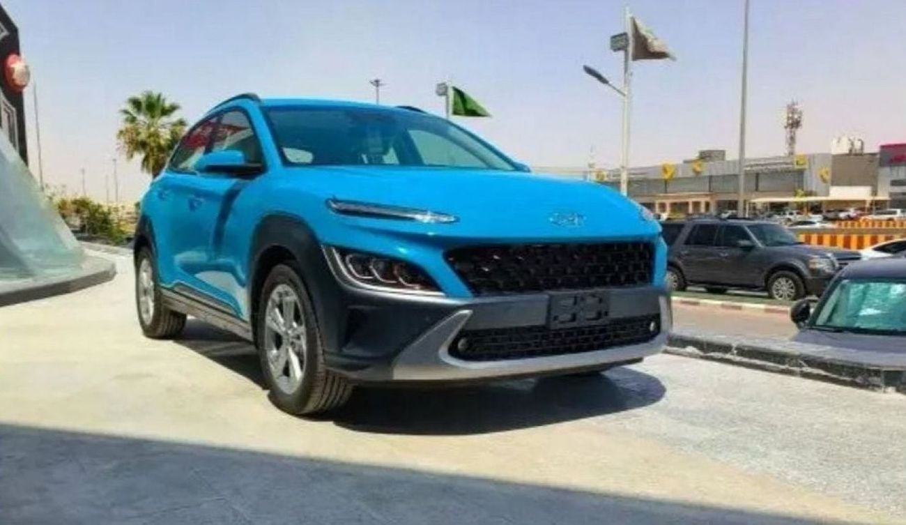 Hyundai Kona Comfort 2000cc Petrol FWD Wheels 17' Sunroof , Smart Entry , Remote starter , Screen