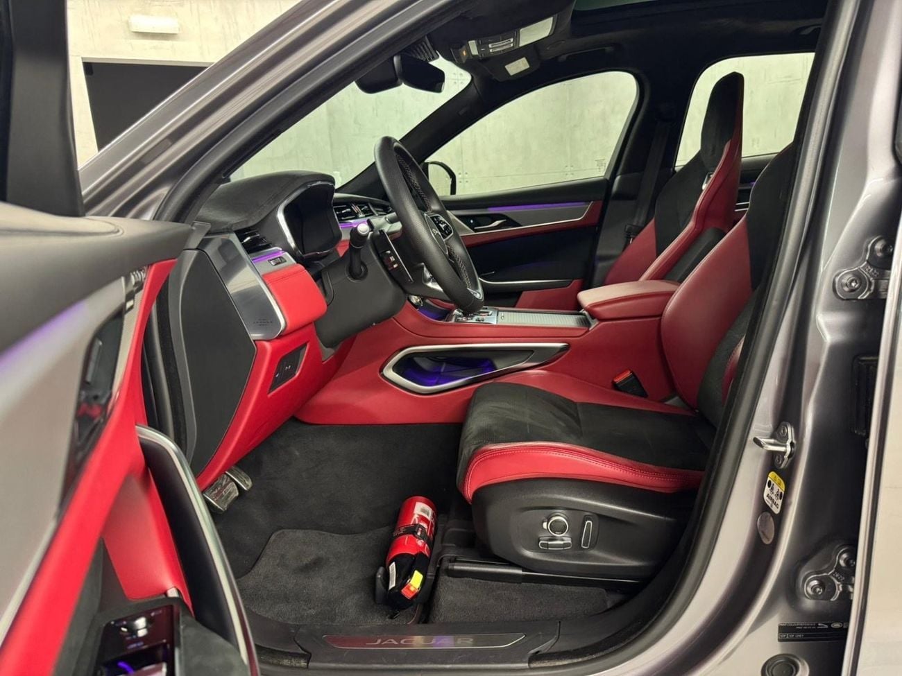 Jaguar F-PACE SVR 5.0L