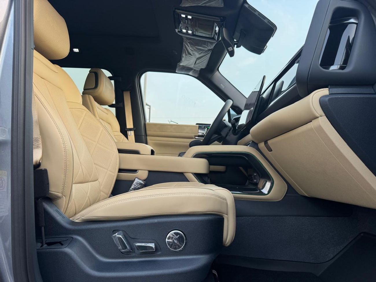 BYD Leopard 5 BYD LEOPARD 5 ULTRA 2025