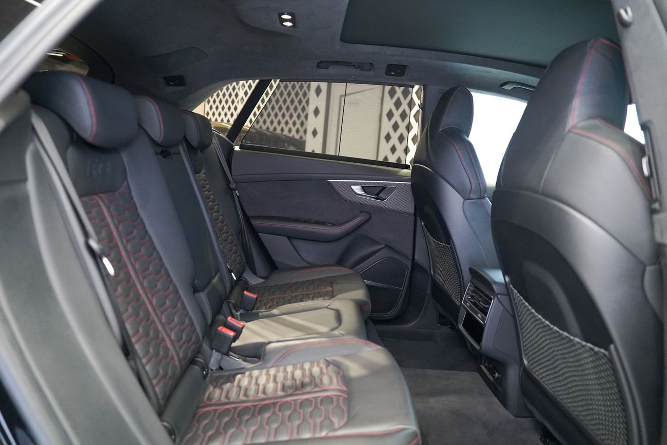 Audi RS Q8 TFSI quattro 4.0L