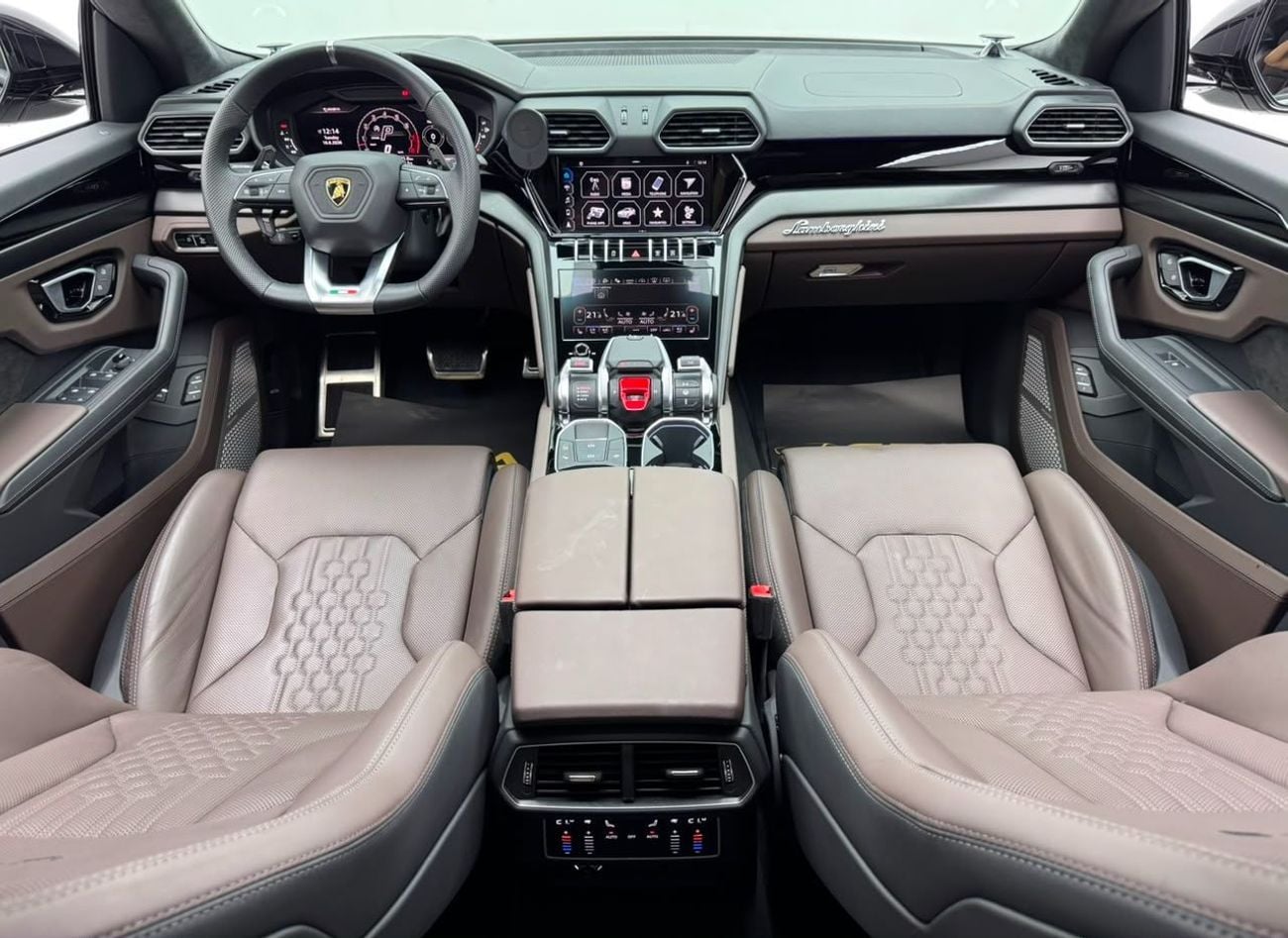 Lamborghini Urus S 2024 Lamborghini Urus S, Warranty, Very Low Km, Fully Loaded, Excellent Condition, European