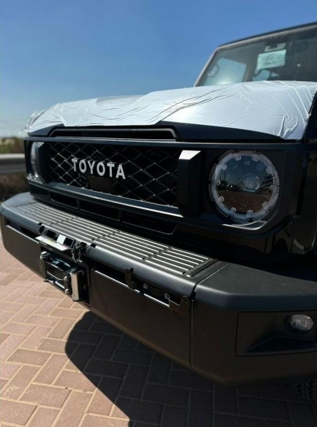 Toyota Land Cruiser 70 Toyota Land Cruiser LC76 Diesel 2.8, 2024 model, Saudi specifications