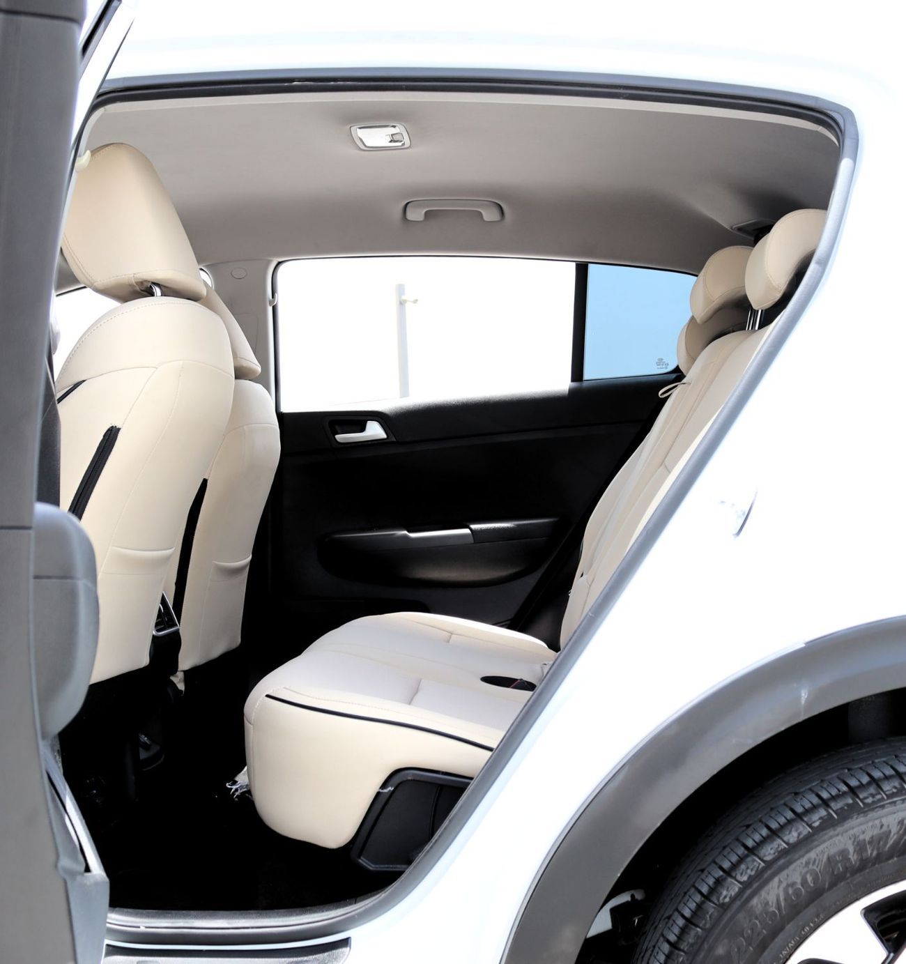 كيا سبورتيج EX 1.6L (130 HP)