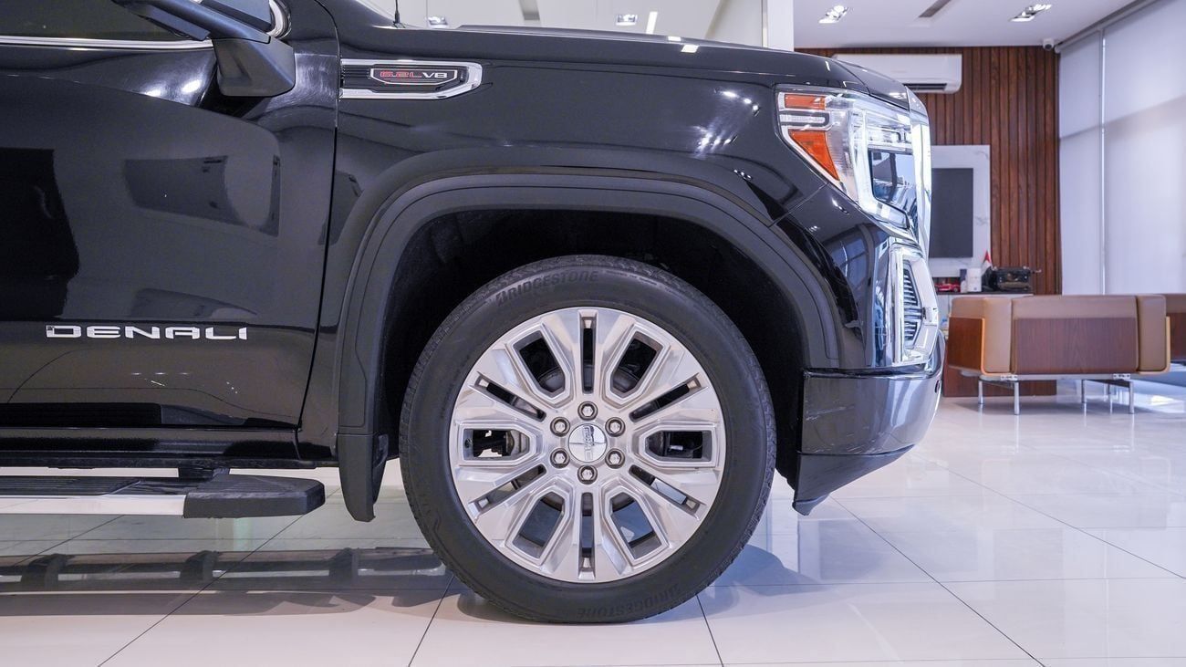 GMC Sierra Denali 6.2