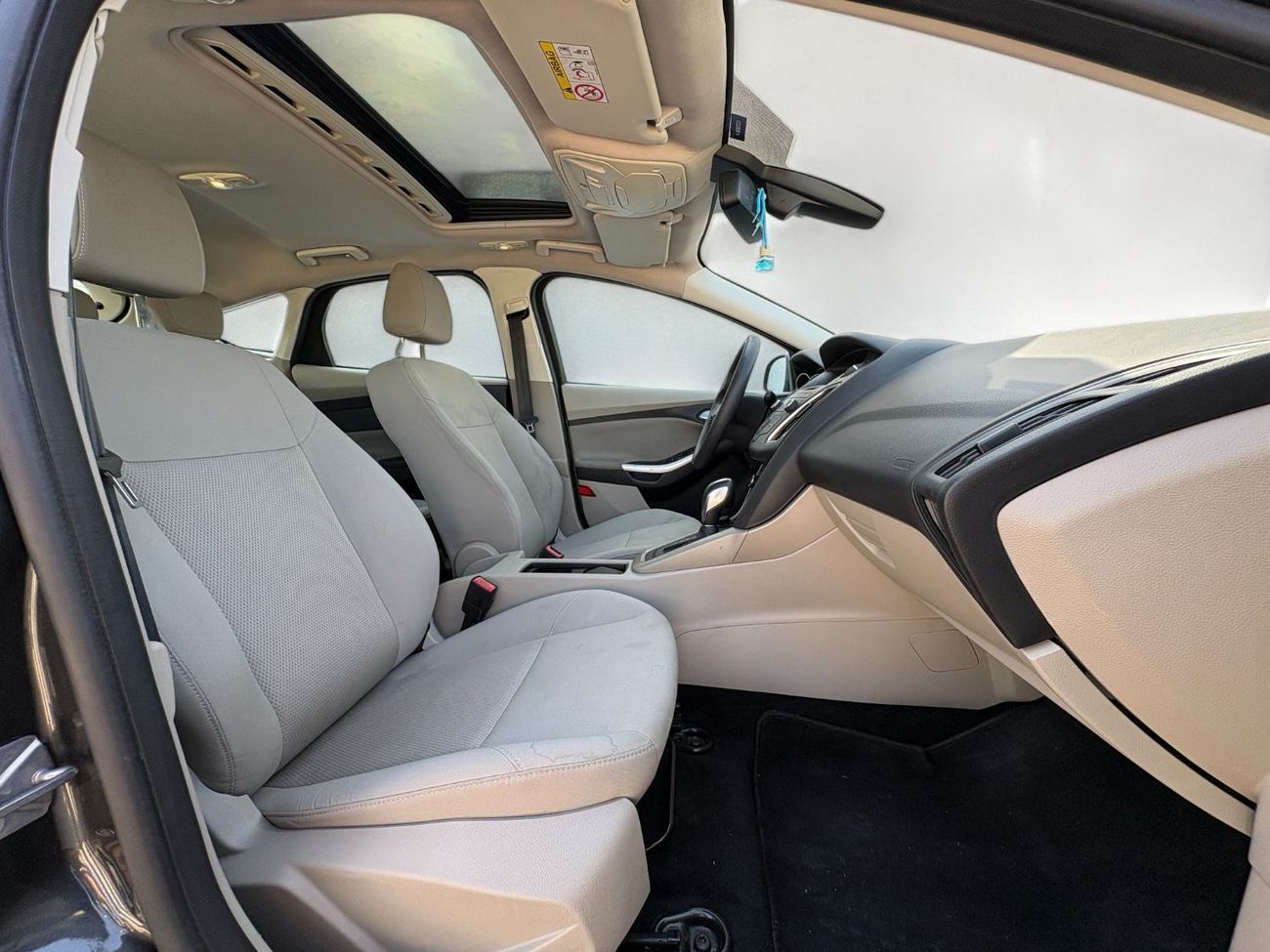 Ford Focus 1.5L A/T Eco boost | 2017 | GCC SPECS | AED 740 per month