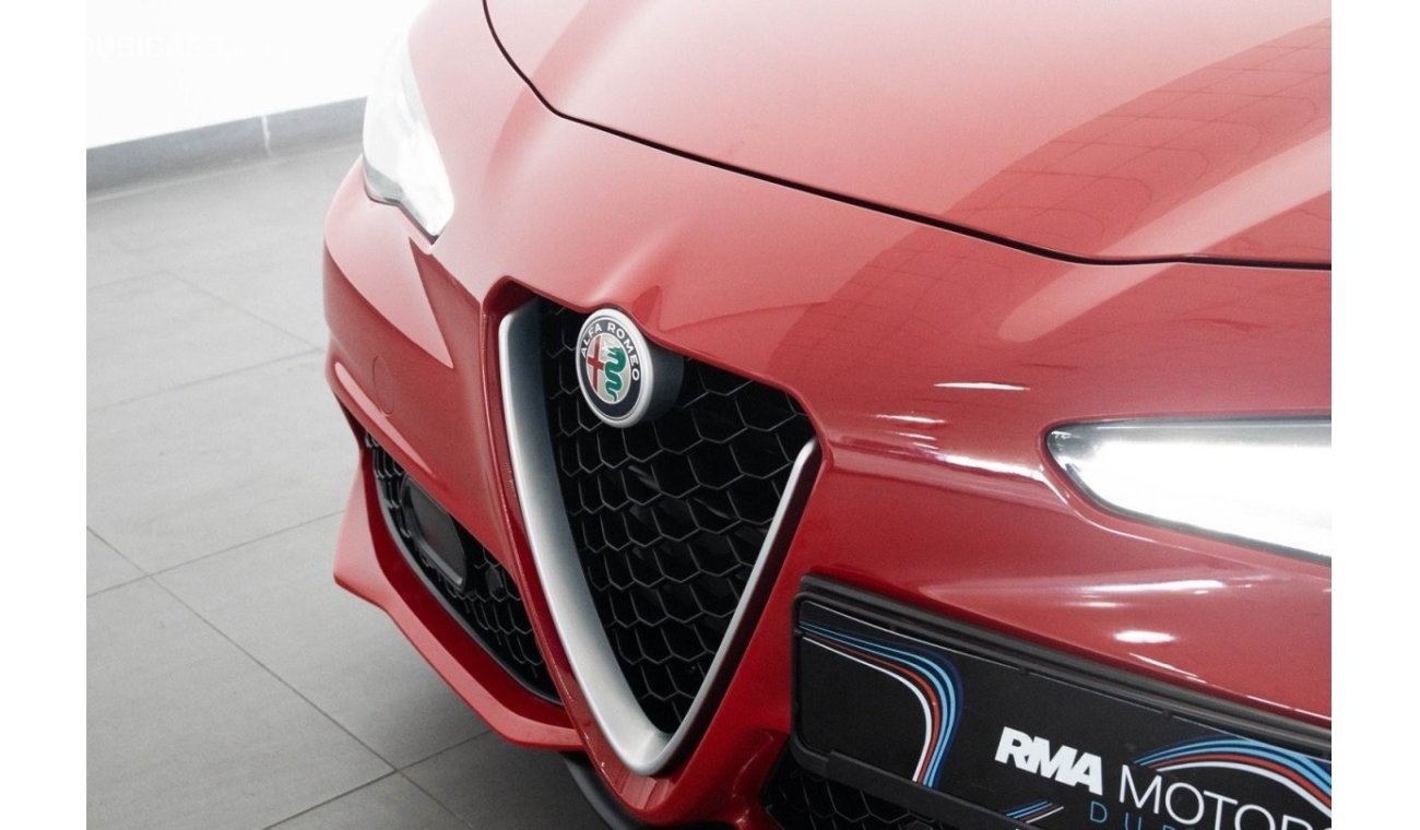 Alfa Romeo Giulia 2018 Alfa Romeo Giulia Veloce / Alfa Romeo Warranty