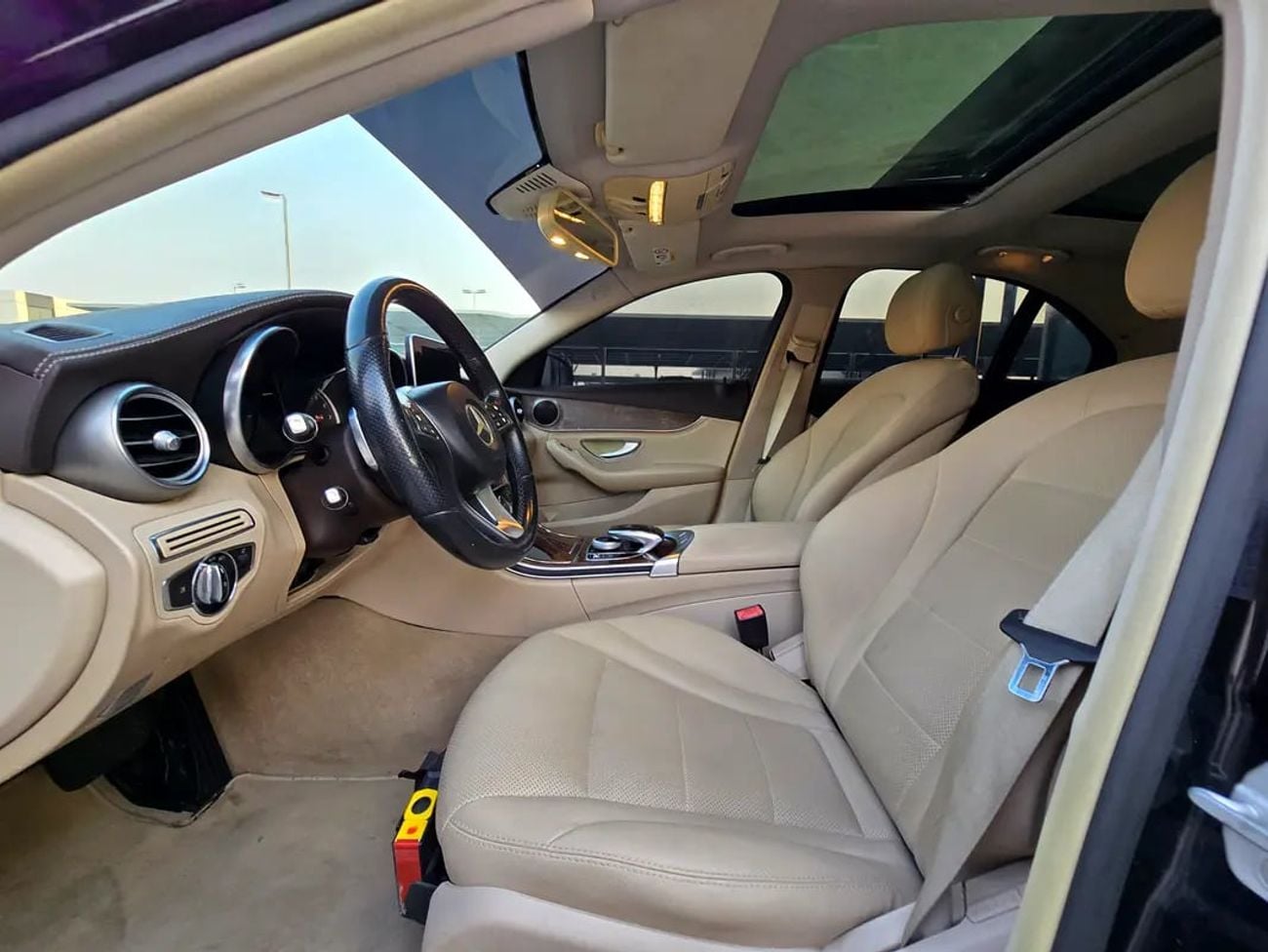 مرسيدس بنز C 200 C200 | GCC Specs | Excellent Condition