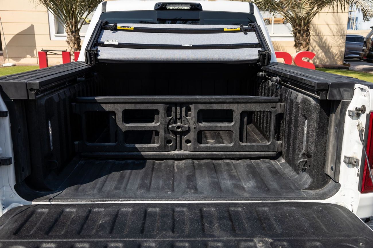 رام 1500 Limited Crew Cab 5.7L